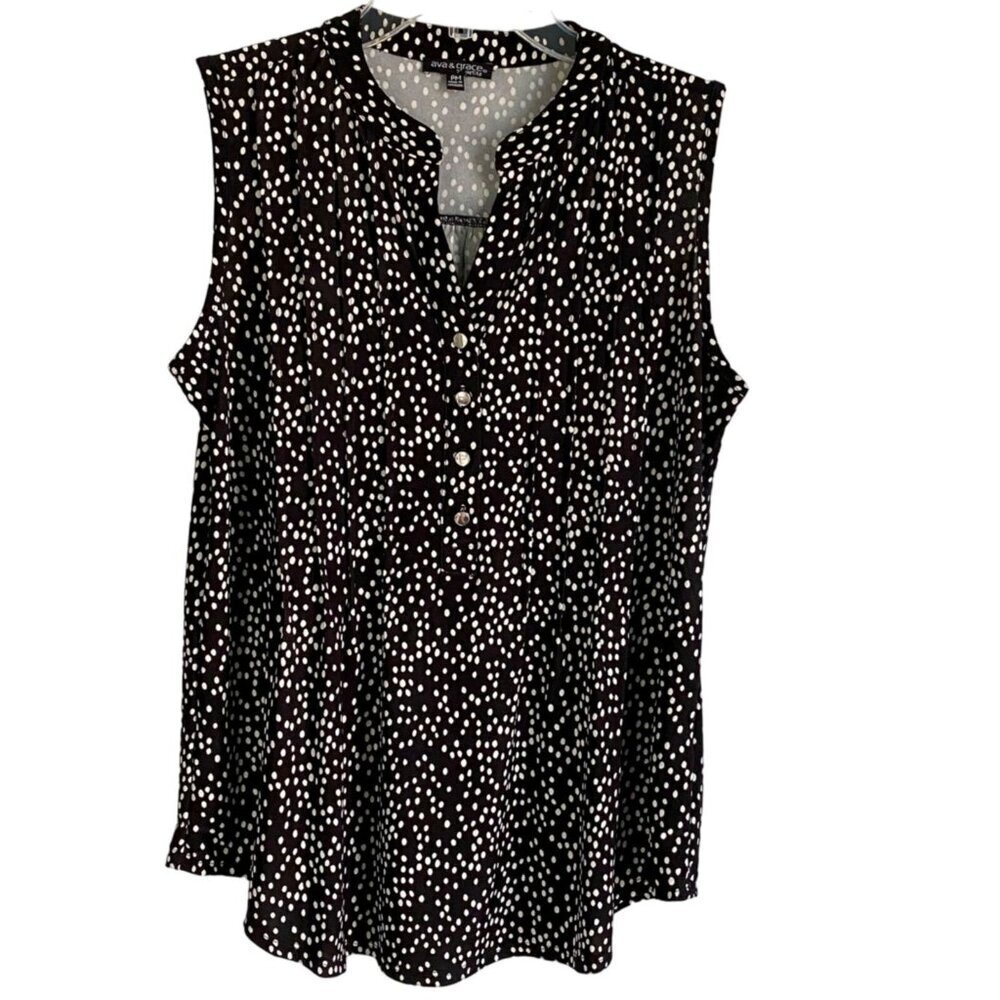 Ava & Grace Sleeveless Petite Medium Black and White Top